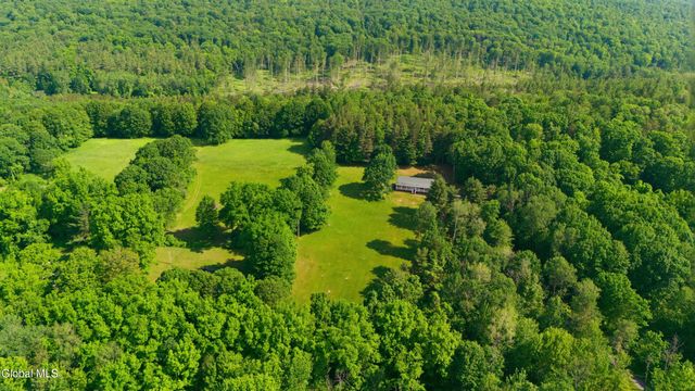 184 Hillview Road, Gloversville, NY 12078