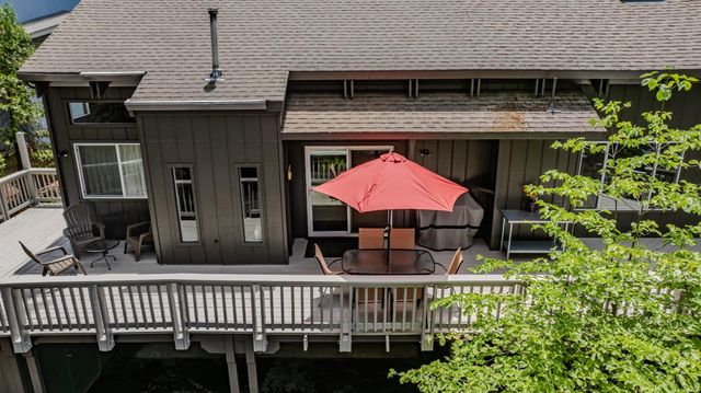 1675 Evergreen Ln, Arnold, CA 95223
