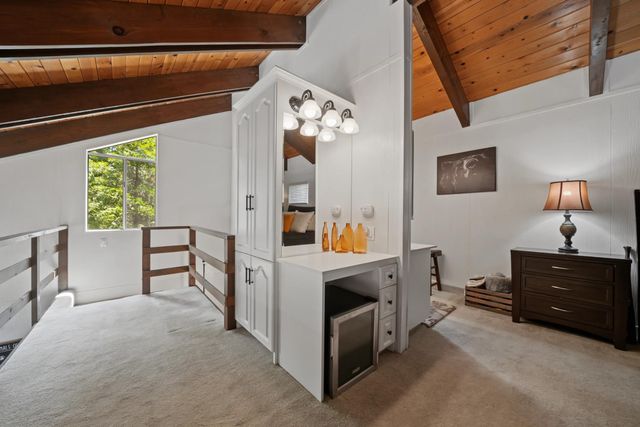 1675 Evergreen Ln, Arnold, CA 95223