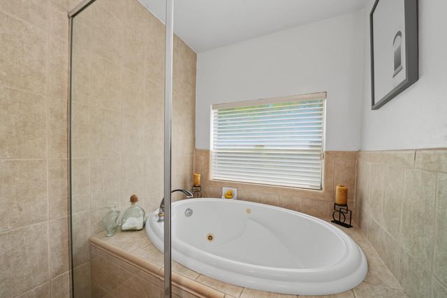 1675 Evergreen Ln, Arnold, CA 95223