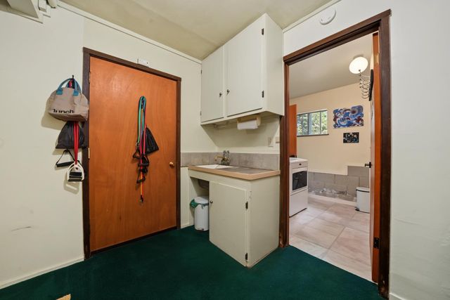 1675 Evergreen Ln, Arnold, CA 95223