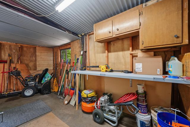 1675 Evergreen Ln, Arnold, CA 95223