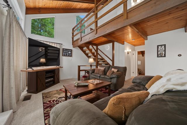 1675 Evergreen Ln, Arnold, CA 95223