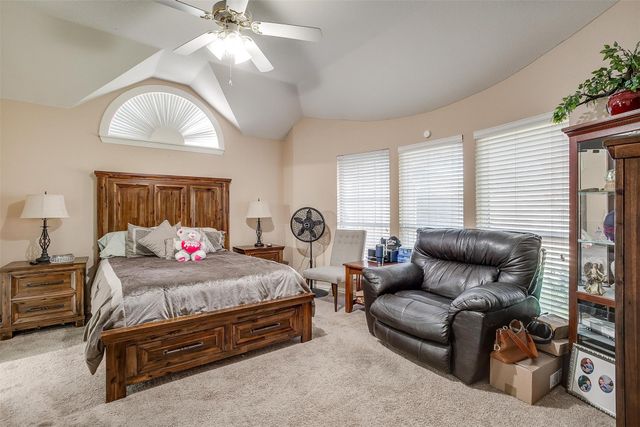 413 Jeffdale Drive, Burleson, TX 76028