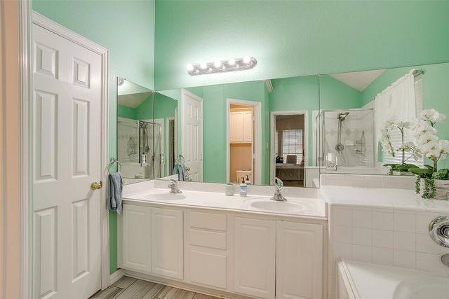 413 Jeffdale Drive, Burleson, TX 76028