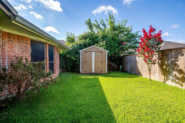 413 Jeffdale Drive, Burleson, TX 76028