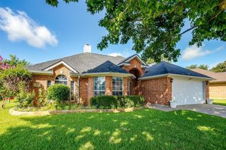 413 Jeffdale Drive, Burleson, TX 76028