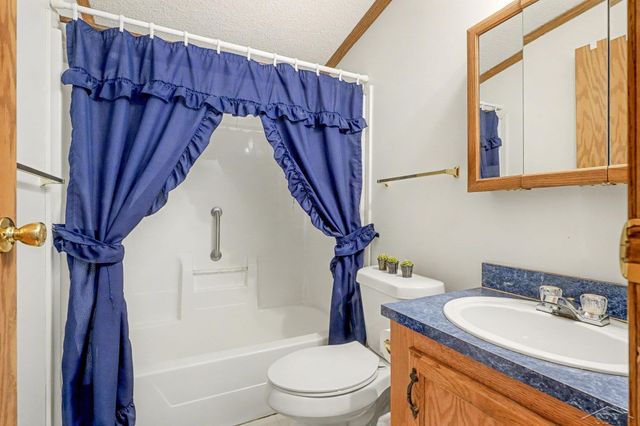 401 E Florence Street, Bay City, MI 48706