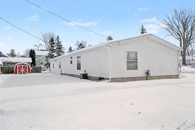 401 E Florence Street, Bay City, MI 48706