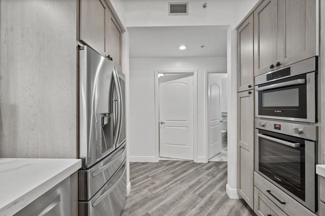 801 S Olive Avenue 615, West Palm Beach, FL 33401