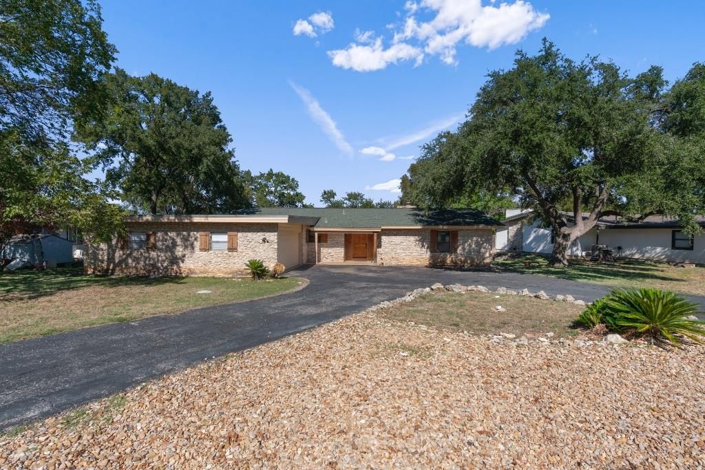 103 Comet, Lakeway, TX 78734