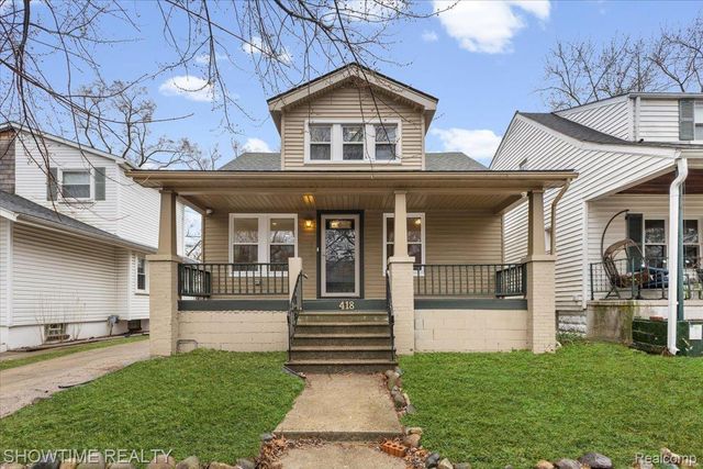 418 E Woodland Street, Ferndale, MI 48220