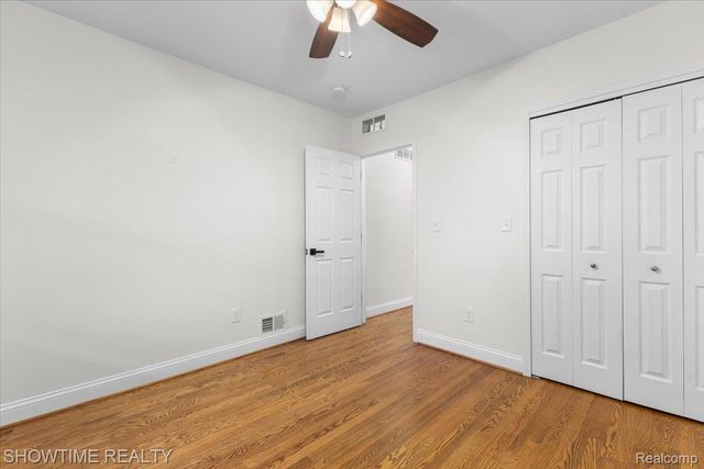 418 E Woodland Street, Ferndale, MI 48220