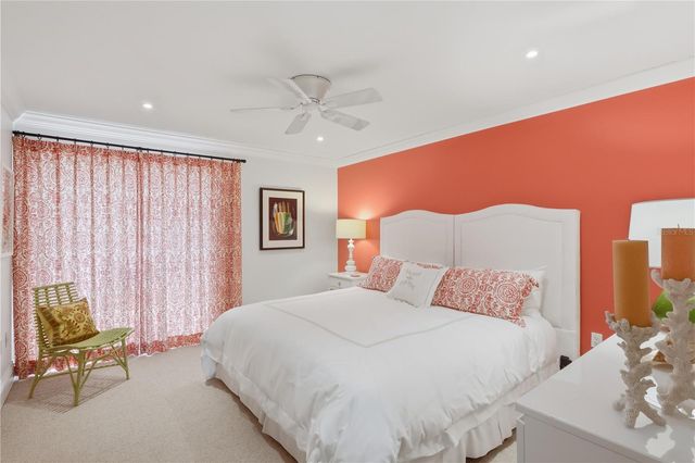 600 MANATEE AVENUE 210, Holmes Beach, FL 34217