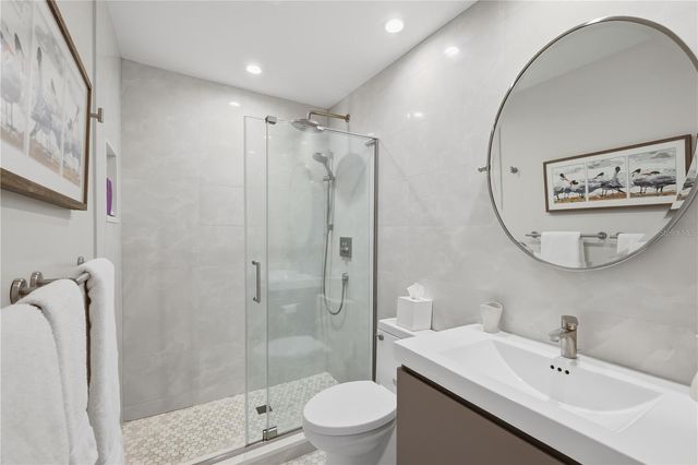 600 MANATEE AVENUE 210, Holmes Beach, FL 34217