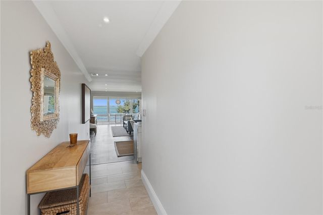 600 MANATEE AVENUE 210, Holmes Beach, FL 34217