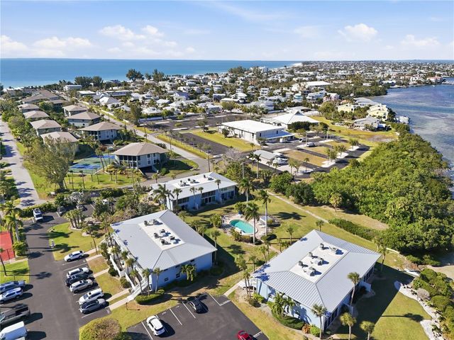 600 MANATEE AVENUE 210, Holmes Beach, FL 34217