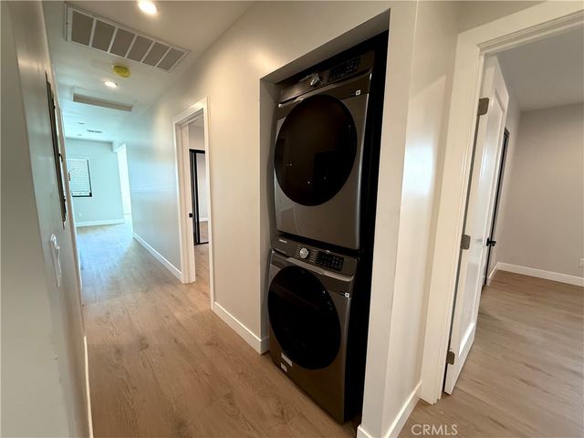 1629 W 80th St, Los Angeles, CA 90047