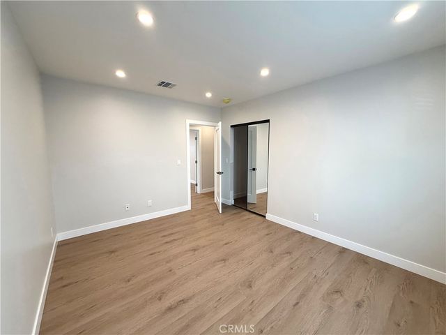 1629 W 80th St, Los Angeles, CA 90047