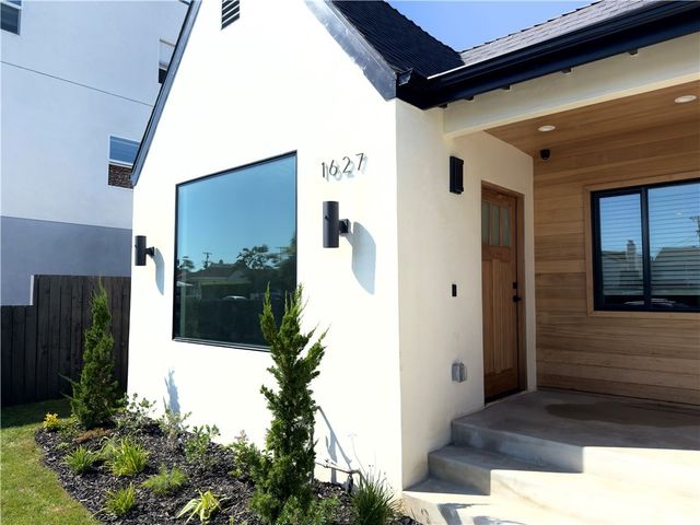 1629 W 80th St, Los Angeles, CA 90047