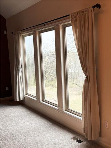 521 S Minter Road, Grain Valley, MO 64029