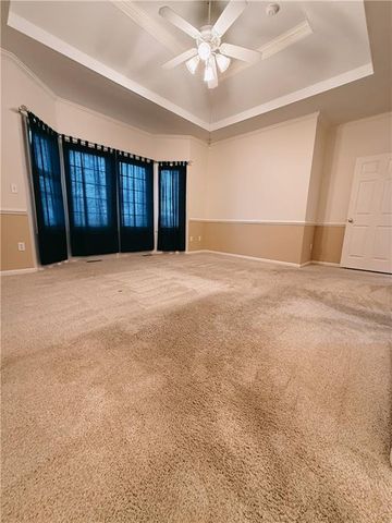 521 S Minter Road, Grain Valley, MO 64029