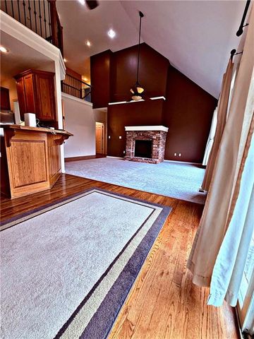 521 S Minter Road, Grain Valley, MO 64029