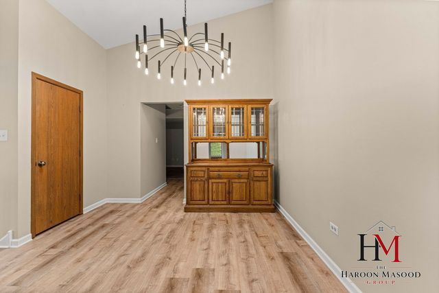 9241 Windsor Parkway, Tinley Park, IL 60487