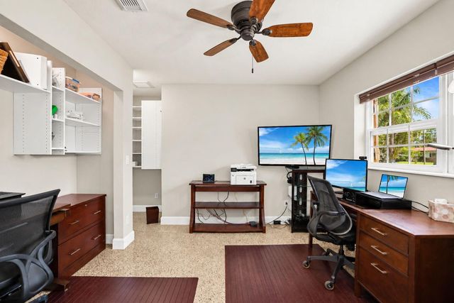 4223 NARVAREZ WAY S, St Petersburg, FL 33712
