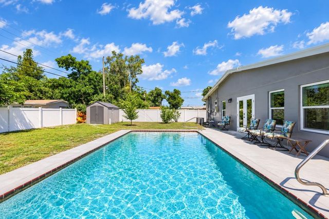 4223 NARVAREZ WAY S, St Petersburg, FL 33712
