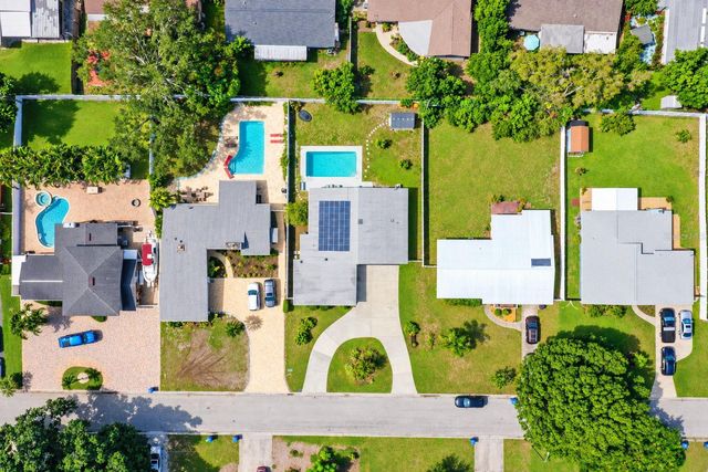4223 NARVAREZ WAY S, St Petersburg, FL 33712