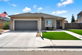 1386 Shoreside Drive, Madera, CA 93637