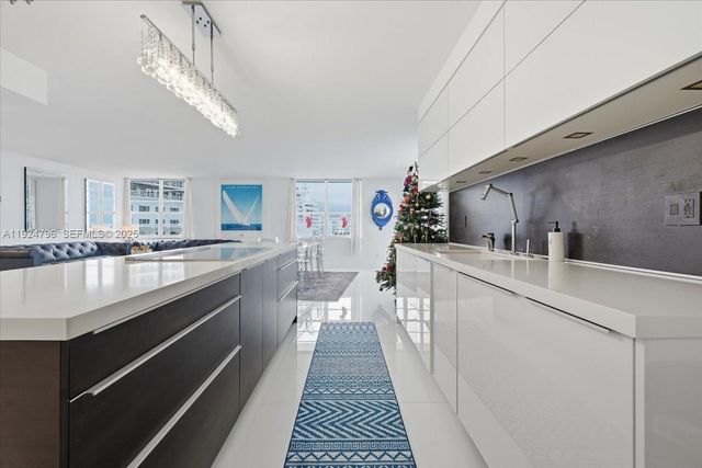 100 Lincoln Road 747, Miami Beach, FL 33139