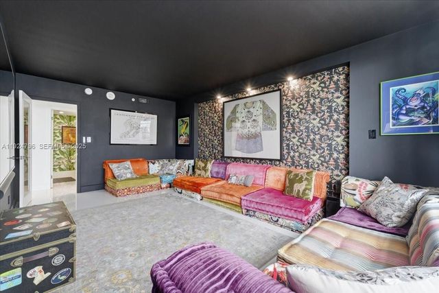 100 Lincoln Road 747, Miami Beach, FL 33139