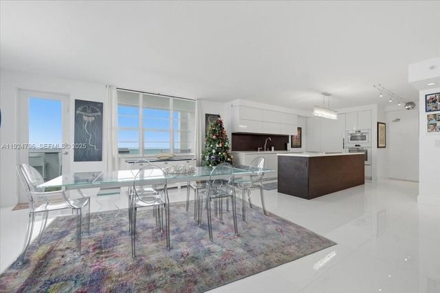 100 Lincoln Road 747, Miami Beach, FL 33139