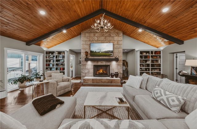 8030 La Croix Road, Decatur, AR 72722