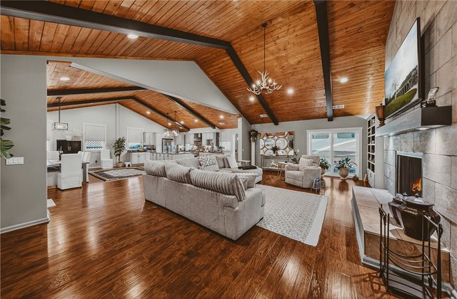 8030 La Croix Road, Decatur, AR 72722