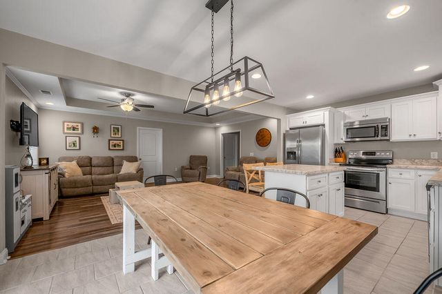 2020 Thorntree Lane, Lawrenceburg, KY 40342