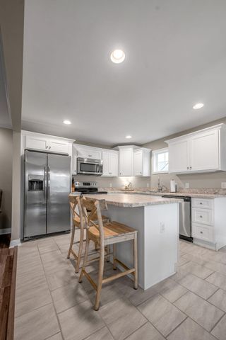 2020 Thorntree Lane, Lawrenceburg, KY 40342