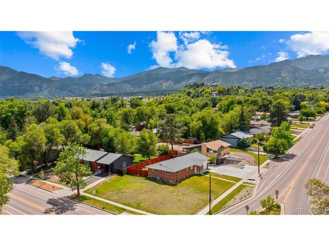 1001 Parkview Blvd, Colorado Springs, CO 80905