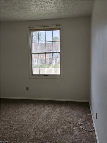 1337 Vanasse CT, Hampton, VA 23666