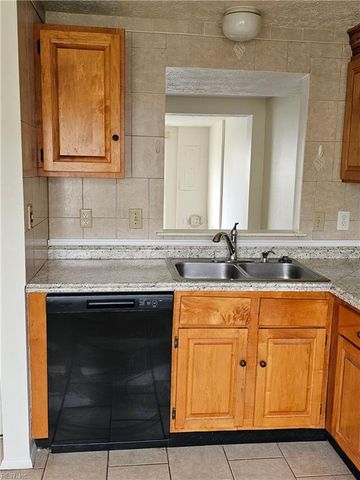 1337 Vanasse CT, Hampton, VA 23666