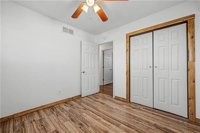 305 Maple Terrace, Wellsville, KS 66092