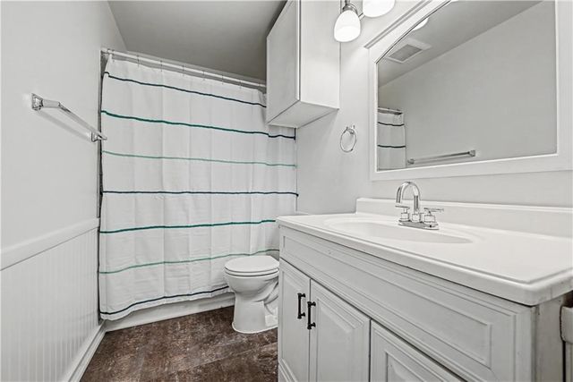 305 Maple Terrace, Wellsville, KS 66092