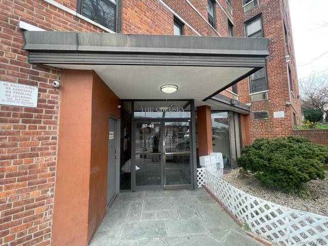 8746 Chelsea Street 3J, Jamaica Estates, NY 11432