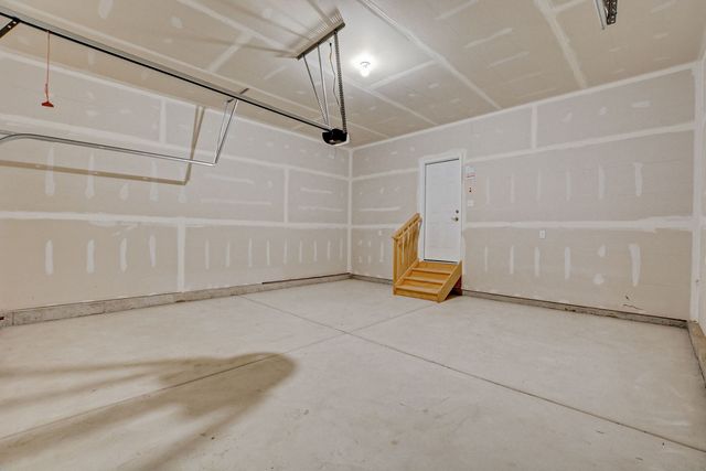 702 Station Boulevard, Elburn, IL 60119