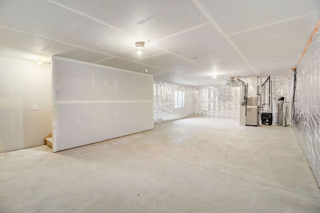 702 Station Boulevard, Elburn, IL 60119