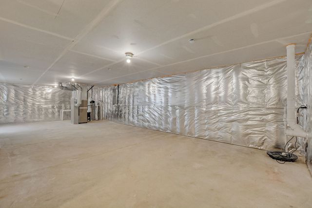 702 Station Boulevard, Elburn, IL 60119