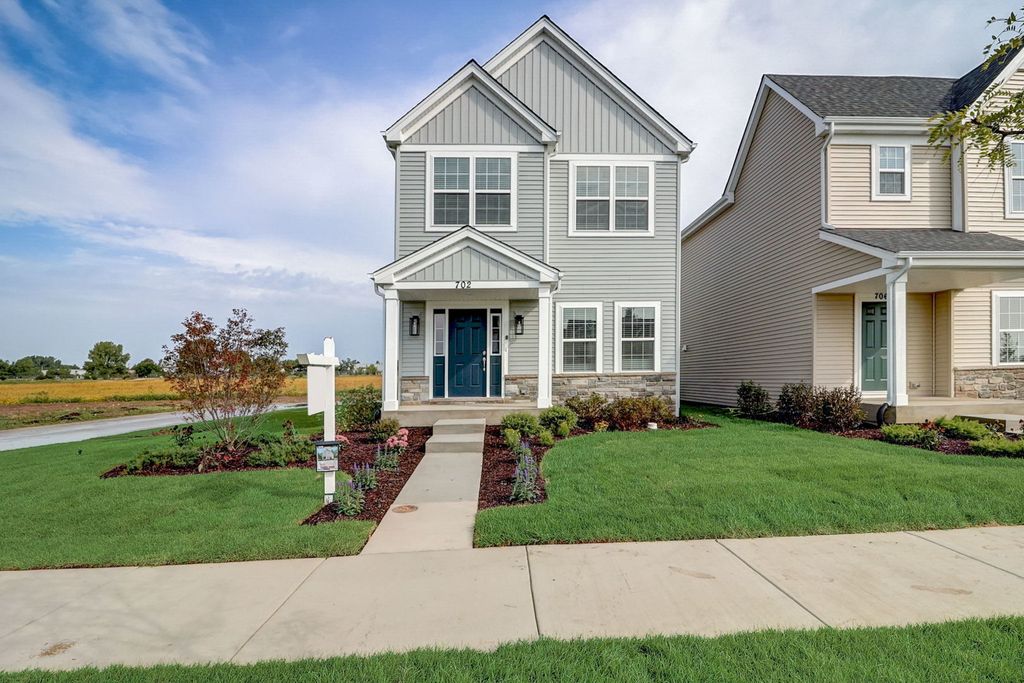 702 Station Boulevard, Elburn, IL 60119