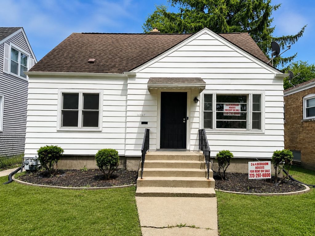 14337 PARNELL Avenue, Harvey, IL 60426